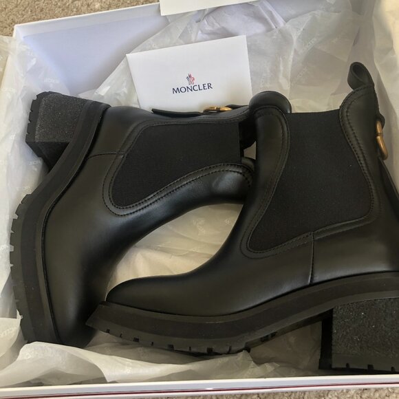 Moncler Gigi Lug Sole Chelsea Womens Boot - Picture 1 of 16